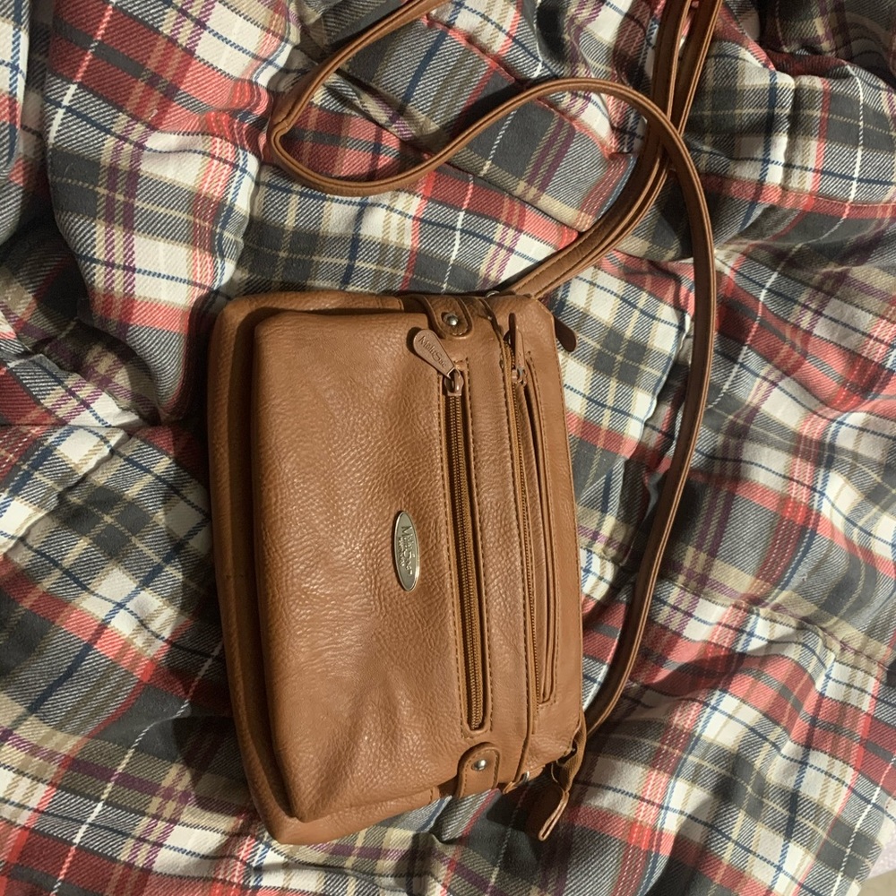 A multi sac purse